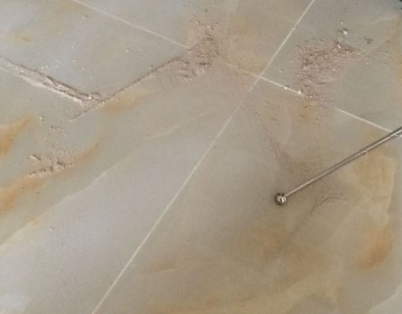 寻甸瓷砖空鼓维修公司分享粘合剂选择不当在瓷砖铺贴过程中可能导致以下问题